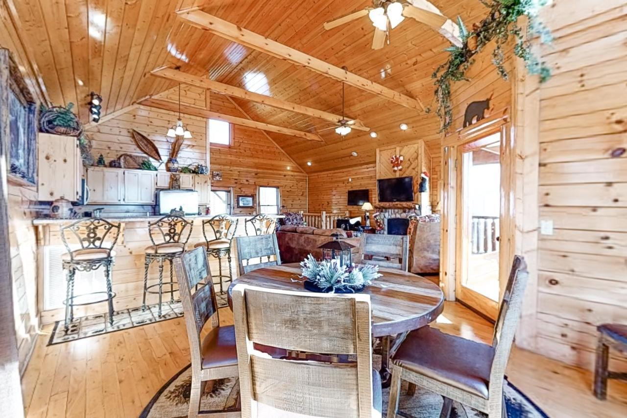 Mountain Top View Retreat Севьервилл Экстерьер фото